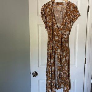 Old Navy Floral Wrap Dress